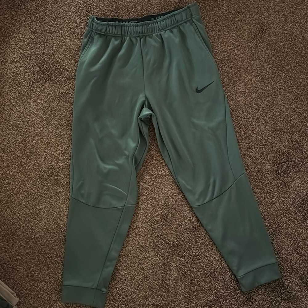 Nike Olive Green Sweatpants/Joggers